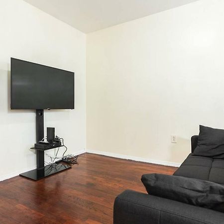 Brooklyn 3 Bedroom 1 Bathroom 8 Minutes To Subway 30 Minutes To Manhattan New York Esterno foto