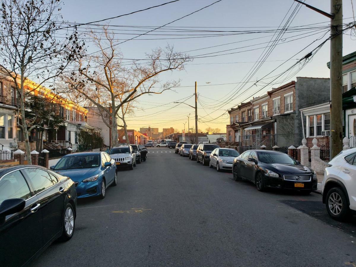 Brooklyn 3 Bedroom 1 Bathroom 8 Minutes To Subway 30 Minutes To Manhattan New York Esterno foto
